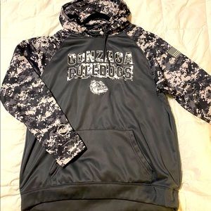 NWOT - Men's XXL Gonzaga Bulldog camo hoodie